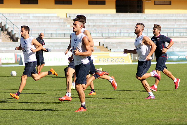 Rifinitura Al Marulla Prima Della Partenza Per Catanzaro Sito Ufficiale Del Cosenza Calcio