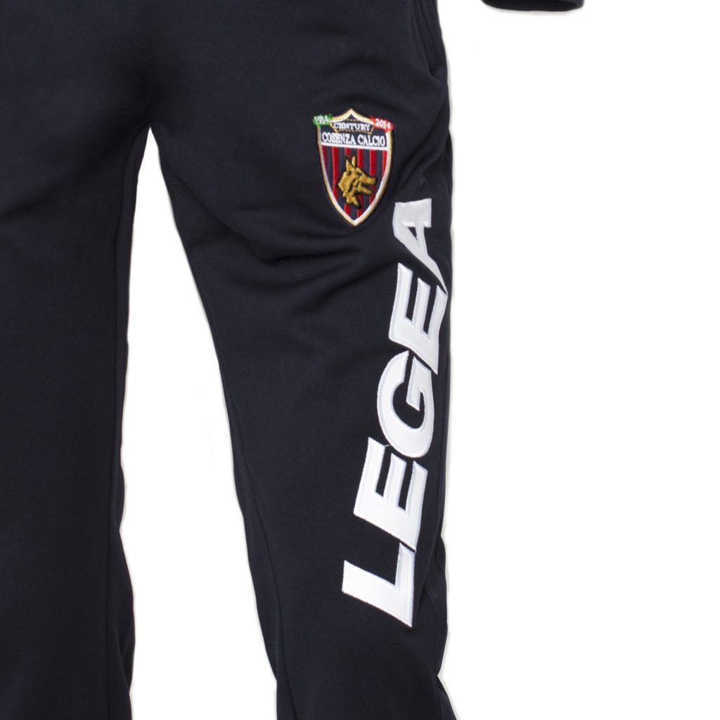 tuta_03 - Sito ufficiale del Cosenza Calcio