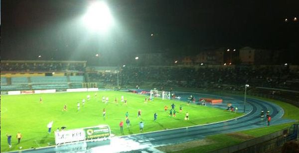 La Lega Pro ufficializza la notturna per Cosenza-Tuttocuoio. Il 1° settembre al San Vito si gioca alle 20,30