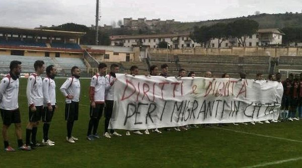Solidarietà e calcio