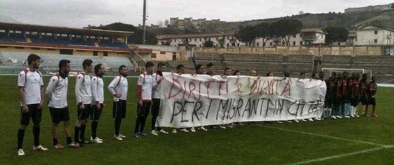 Solidarietà e calcio