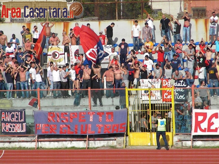 La Casertana passa il turno ai supplementari: se il Cosenza vince, sfida al San Vito domenica prossima. Passano anche Virtus Verona e Pistoiese