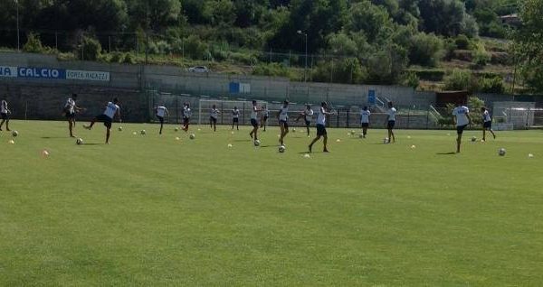 Pescina/settimo giorno. Il calendario delle amichevoli del Cosenza. Domani (prima uscita) e lunedì avversari facili, venerdì 9 e martedì 13 test contro Amiternina (Serie D) e Avezzano (Eccellenza)