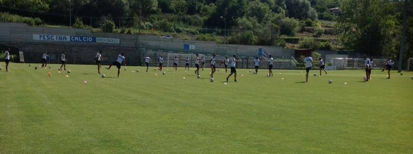 Pescina/settimo giorno. Il calendario delle amichevoli del Cosenza. Domani (prima uscita) e lunedì avversari facili, venerdì 9 e martedì 13 test contro Amiternina (Serie D) e Avezzano (Eccellenza)