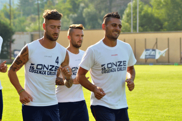 Mosciaro salta la partitella del giovedì. In evidenza Paro e Donazzan
