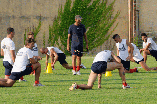 Diciotto convocati per l’esordio di domani in Coppa Italia ad Ischia