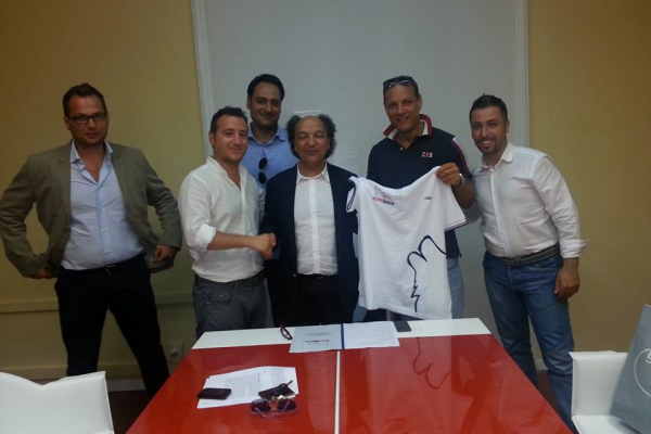 Il Cosenza Calcio ascolta e valuta le proposte di Cosenza Nel Cuore ed è aperto a iniziative simili di altre associazioni e club