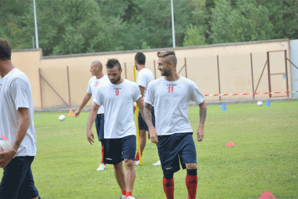 Calcio tennis al Sanvitino-Delmorgine. Differenziato per De Angelis, fermo Pollina. Domani rifinitura