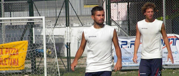 Casertana, Capuano recupera Baclet e pensa al 3-5-1-1