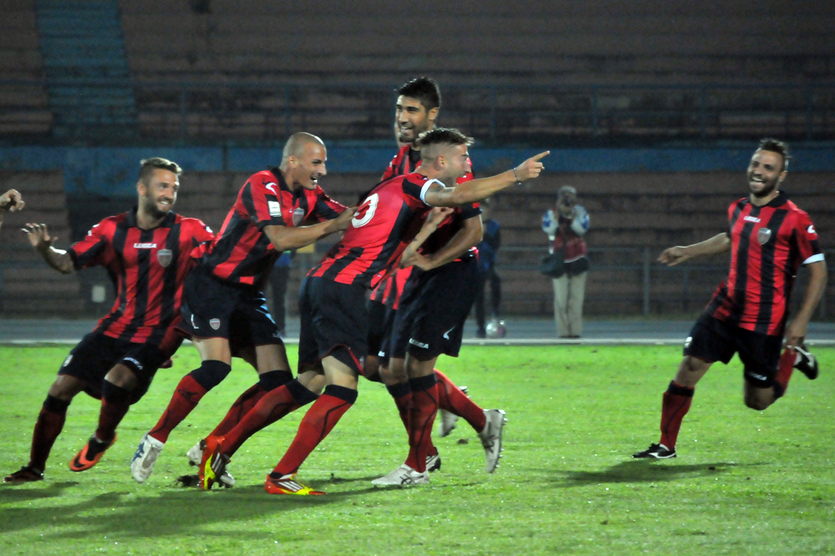 Elio “Bum Bum” Calderini: “Ho sentito l’emozione e il calore della gente e mi sono sbloccato. Questa vittoria ci dà tanta fiducia”