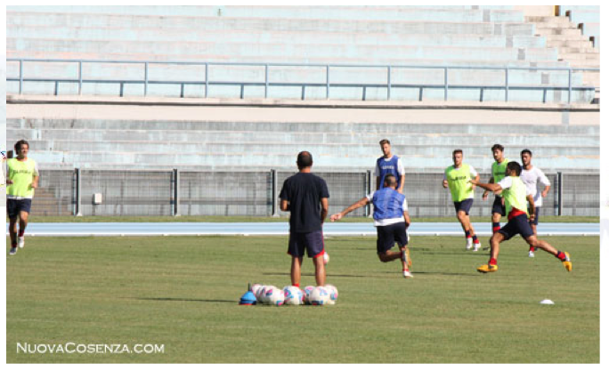 L’allenamento di oggi tra Sanvitino-Delmorgine e San Vito. Il Mister cura da vicino i giovani. Domani la rifinitura