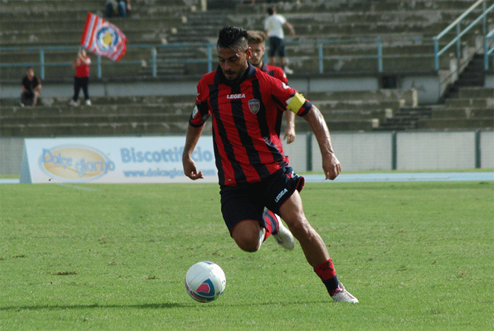 Il Capitano fiducioso per domenica: “Sto recuperando e potrei scendere in campo ad Aversa”