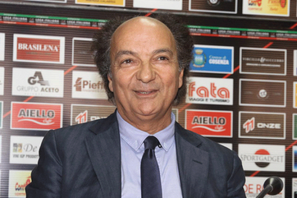 La rifinitura al Santa Sabina di Perugia. Calderini-Mosciaro-De Angelis: in tre per due maglie. Domani a Castel Rigone calcio d’inizio alle 15