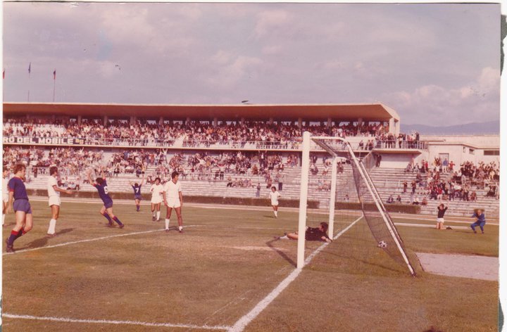 Cosenza-Chieti, i precedenti. L’ultima vittoria dei Lupi nel 1973 con un gol di Loris De Carolis