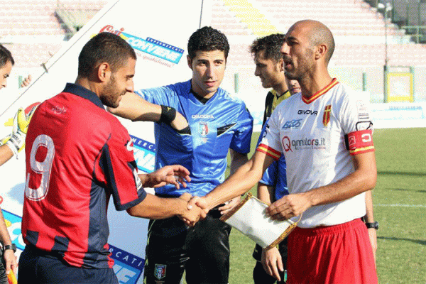 Giudice Sportivo: Messina al San Vito senza il difensore D’Aiello e il tecnico Grassadonia. Arbitra Colarossi di Roma