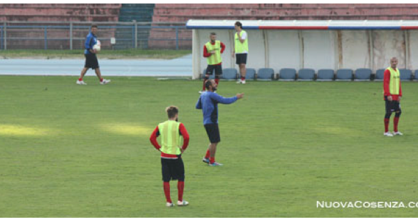 La partitella di oggi al San Vito: Cosenza in salute, De Angelis e Mosciaro a segno