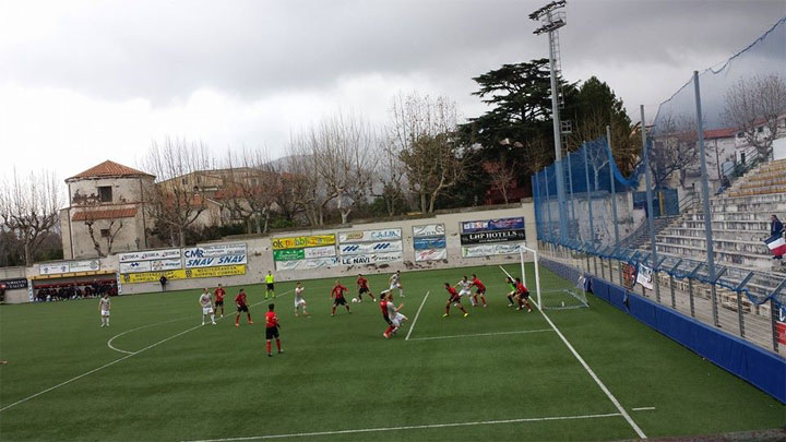 Sorrento-Cosenza 1-0: Lupi senza mordente puniti da Musetti