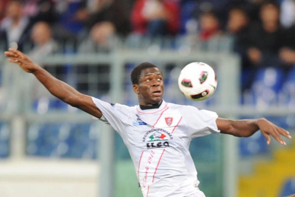Asante rafforza il centrocampo rossoblu. La sua carriera a Grosseto tra Serie B e C1