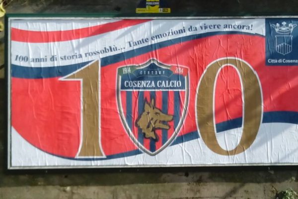 Partita del Centenario, il popolo rossoblu in fermento. Obiettivo: riempire la Curva Sud Denis Bergamini