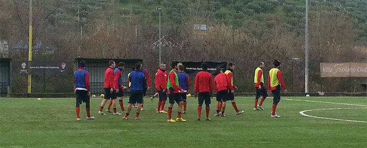 Il Cosenza riprende a correre al “Pietro Mancini”. Per Mosciaro lavoro a parte e terapia