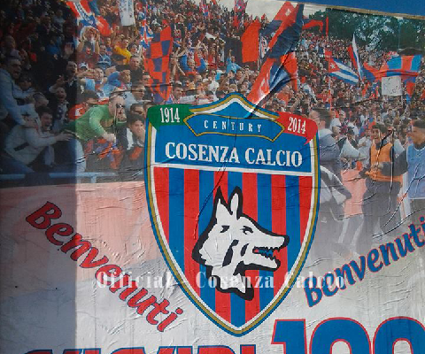 Splendida accoglienza per i Lupi a San Giovanni in Fiore. Partipilo e Napolano in gol nella partitella con la Silana
