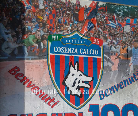 Splendida accoglienza per i Lupi a San Giovanni in Fiore. Partipilo e Napolano in gol nella partitella con la Silana