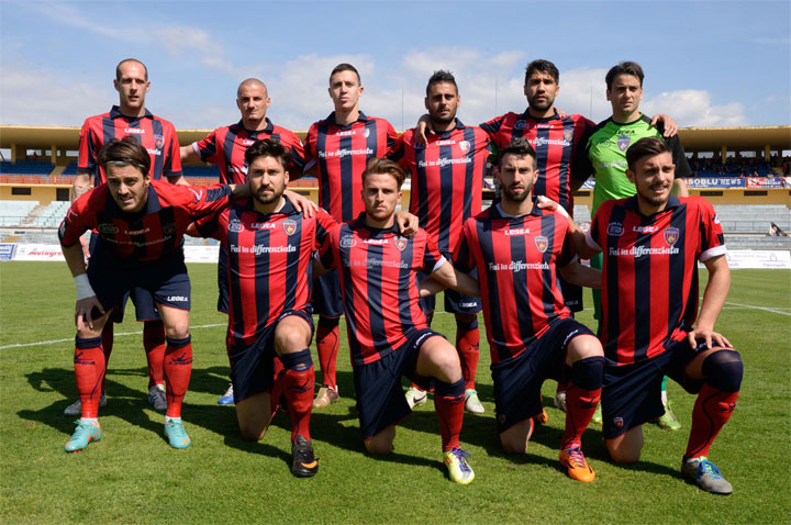 Ischia-Cosenza, Lupi partiti alla volta della Campania. Diciannove i convocati