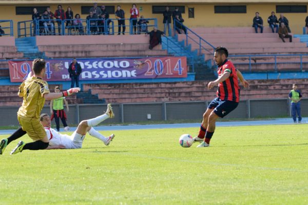 Cosenza in Lega Pro unica, tre assist decisivi per Mosciaro e Alessandro