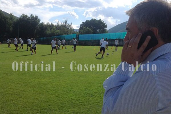 Cosenza Calcio, prima seduta di allenamento a Norcia