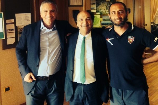Cosenza Calcio, il Presidente Guarascio nel ritiro di Norcia: “E’ il Cosenza che volevamo! Il clima è sereno e professionale, adesso completeremo la squadra”.