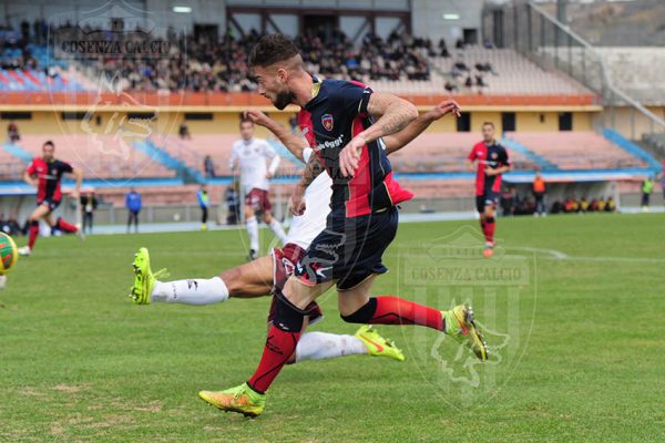 Cosenza – Salernitana: termina 0 a 0.