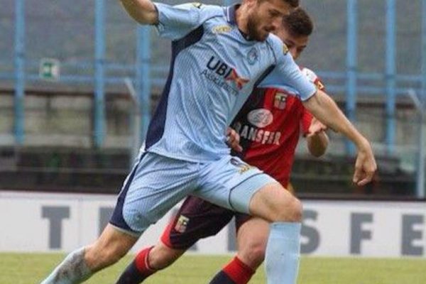 Cosenza, in difesa arriva a titolo definitivo Luca Tedeschi