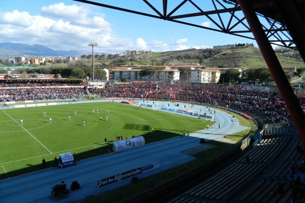 Domenica alle 18:00 Cosenza – Ischia da oggi aperta la prevendita