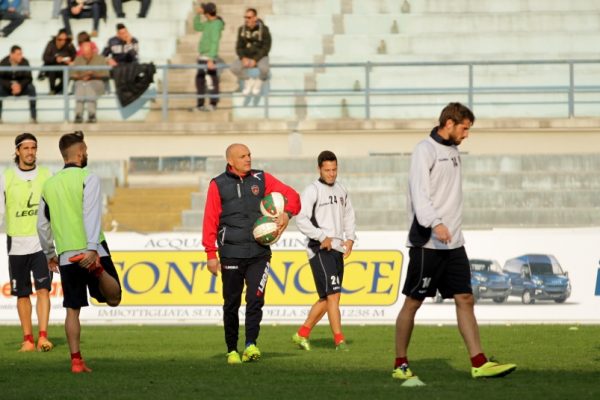 Lavoro tecnico tattico al San Vito, domani la rifinitura e la partenza per Lecce