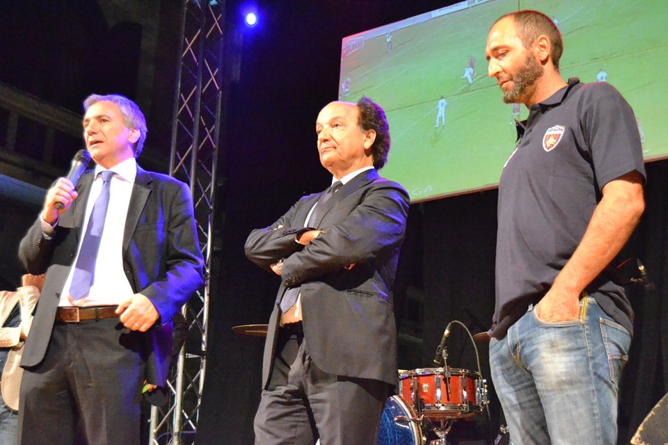 Guarascio, Meluso e Cappellacci: “Un appello ad ambiente, tifoseria e squadra”
