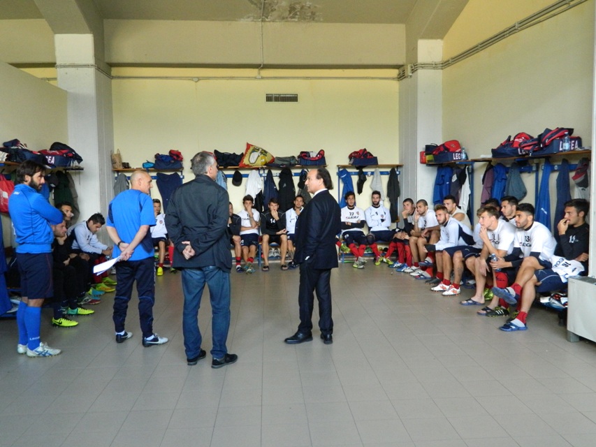 Il Presidente Guarascio dà il benvenuto a Roselli e saluta la squadra