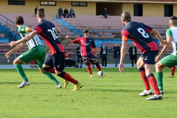 Cosenza, il primo urlo al San Vito. Domata la Vigor Lamezia