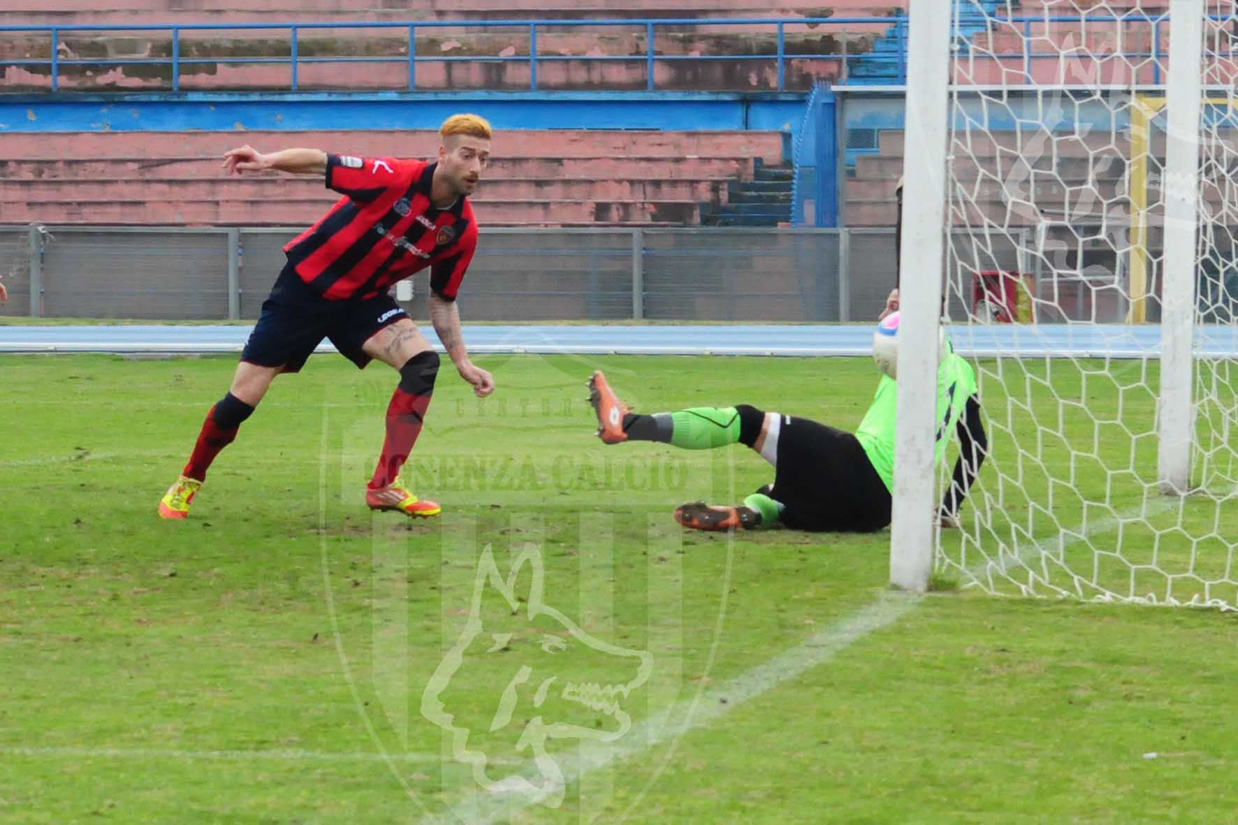 001_-_12.01.14_CS-Casertana_2-2_-_Calderini_devia_in_rete_il_definitivo_2-2.jpg