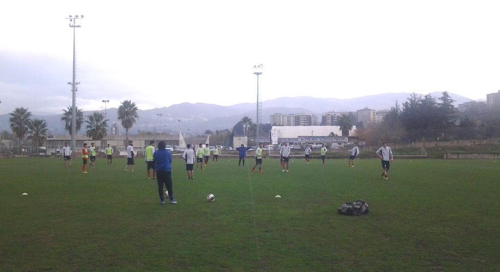 Cosenza, due giorni di riposo. Martedì la ripresa al Real Cosenza