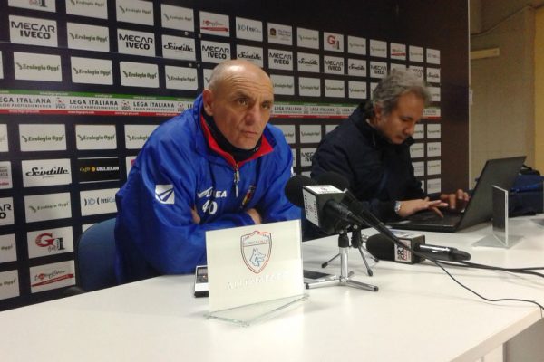Roselli: “Il Foggia gioca bene. Sfruttiamo i loro difetti”