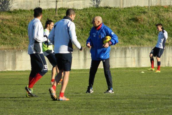 Cosenza, quattro gol nel test in famiglia