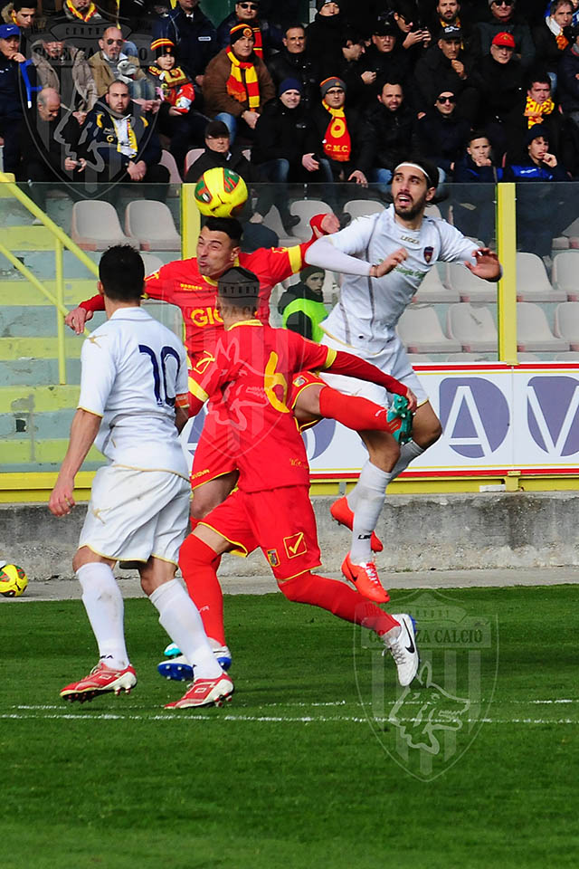 Il Cosenza  preannuncia reclamo contro la squalifica di Sacha Cori