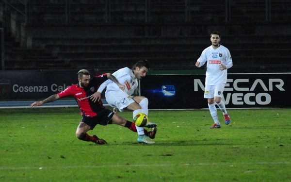 Cosenza batte Pontedera 1 a 0