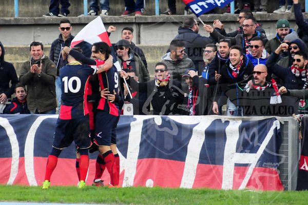 Cosenza-Reggina, prevendita attiva. Aperta anche la Curva Sud Bergamini