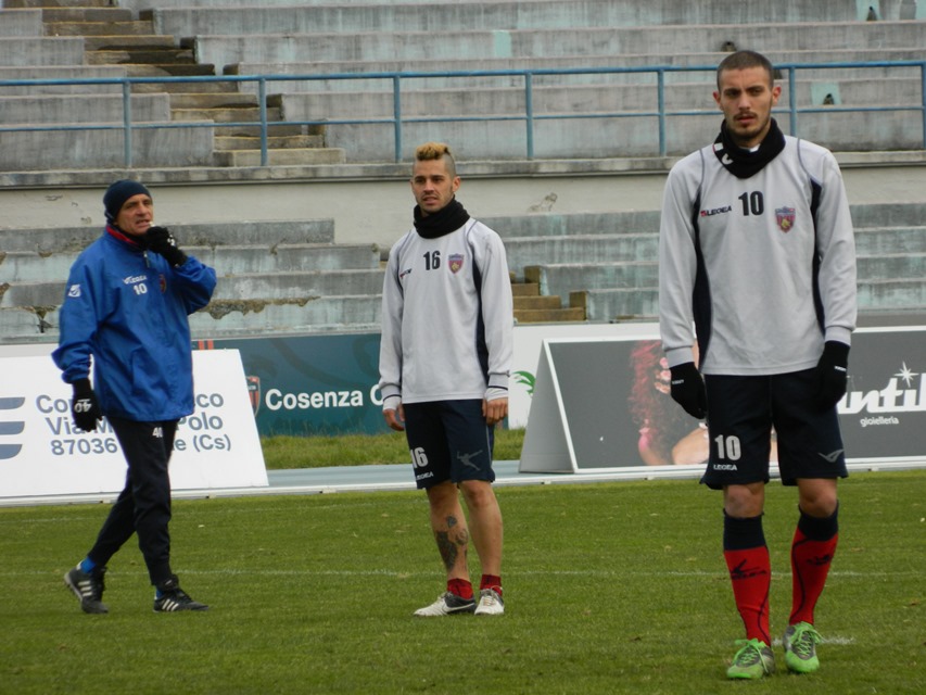 Roselli: “Vogliamo fare un regalo ai tifosi”