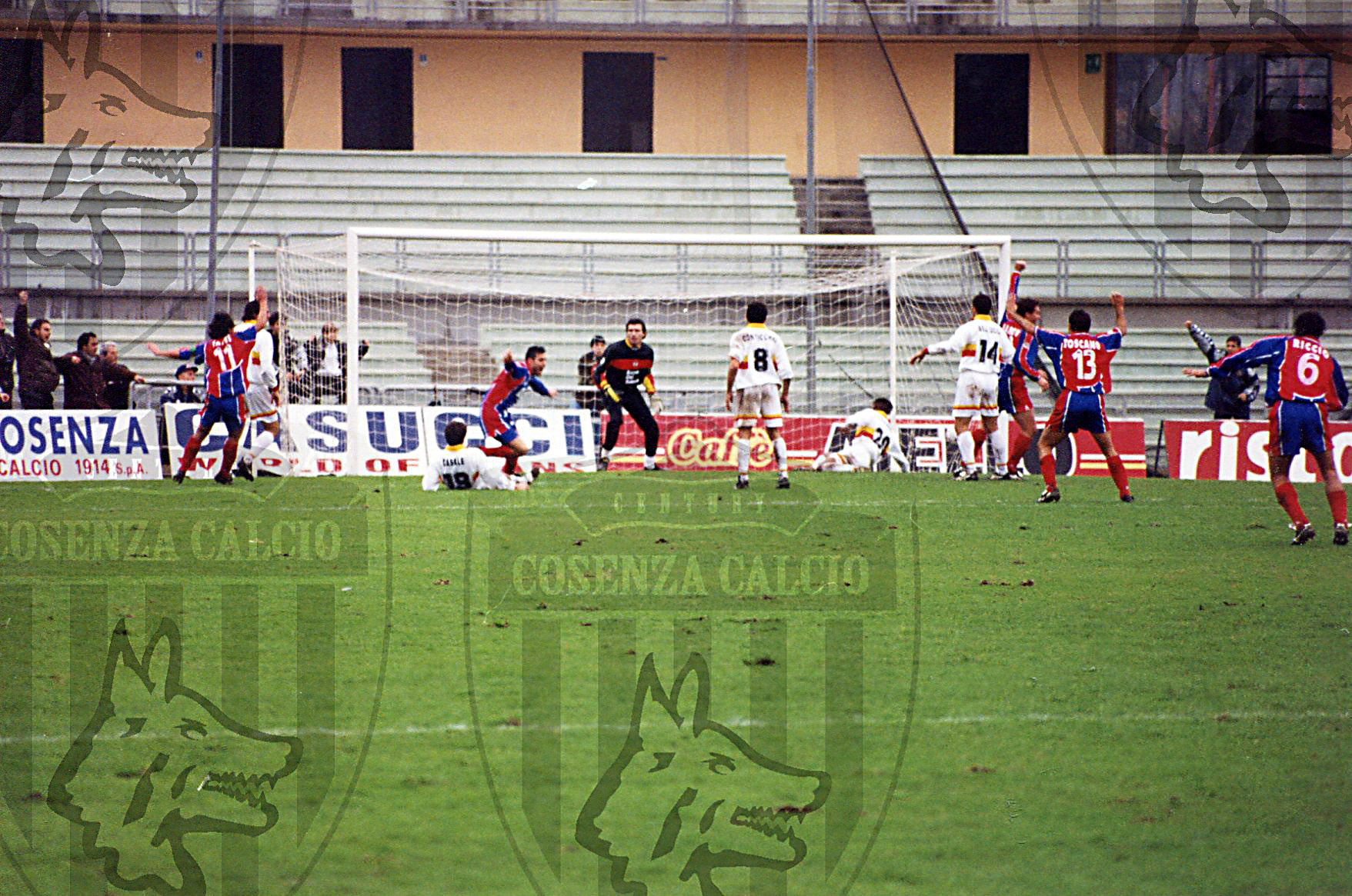 Cosenza-Lecce, i precedenti