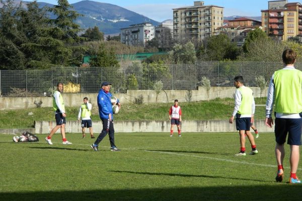 Cosenza, domani la rifinitura e la conferenza stampa del tecnico Roselli