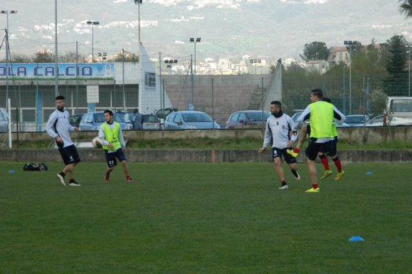 Cosenza, Criaco e Cesca in gruppo