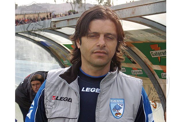 E’ morto l’allenatore Vincenzo Cosco