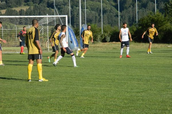 Cosenza 9 gol nel test con la rappresentativa della Valle del Savuto